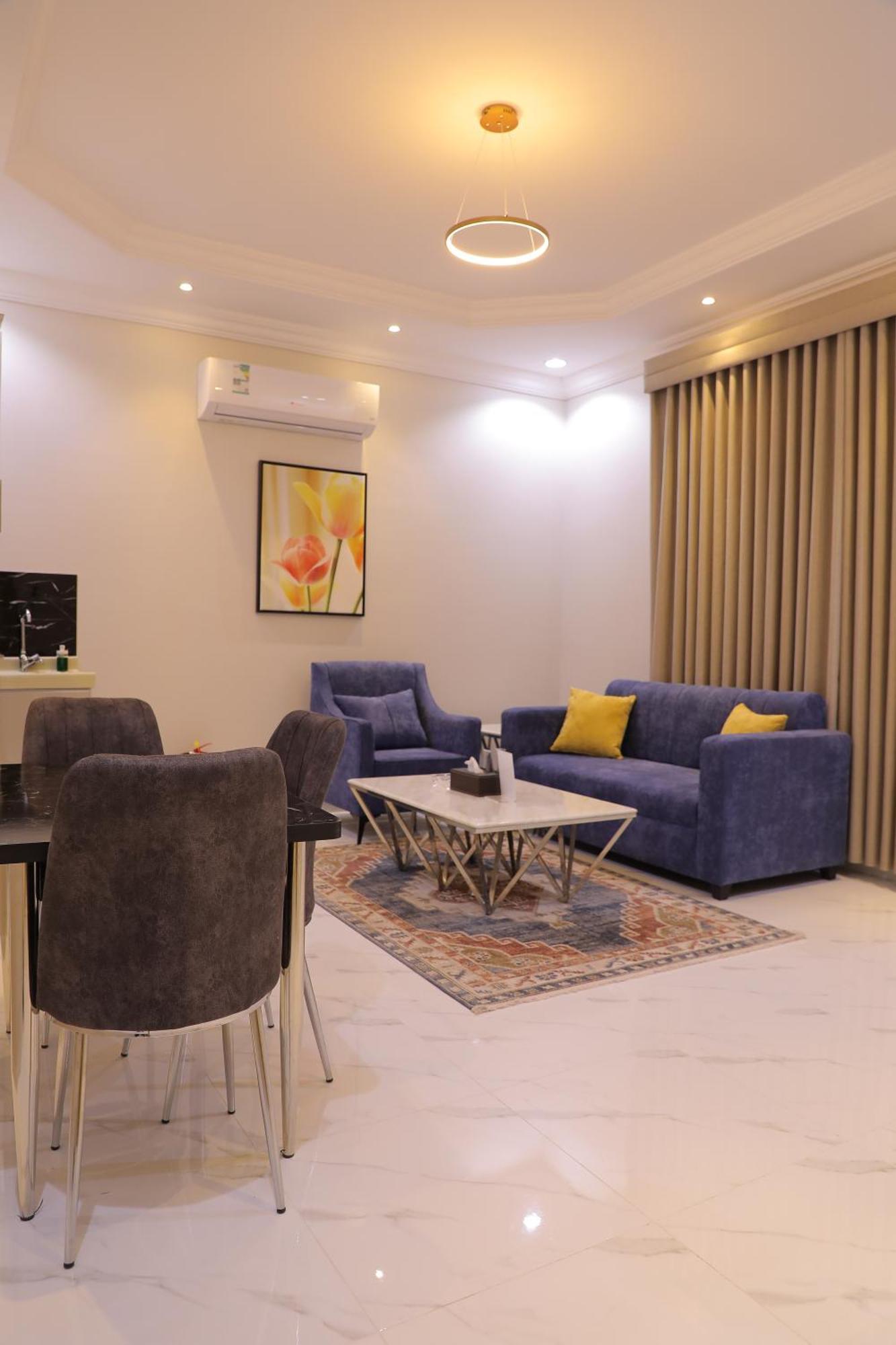 فاملي Apartment